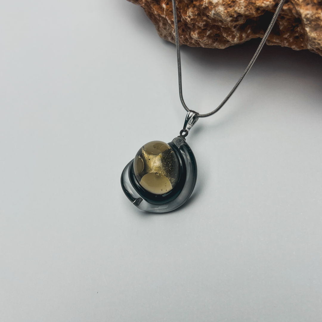 Dies Veneris — Friday | Venus Necklace